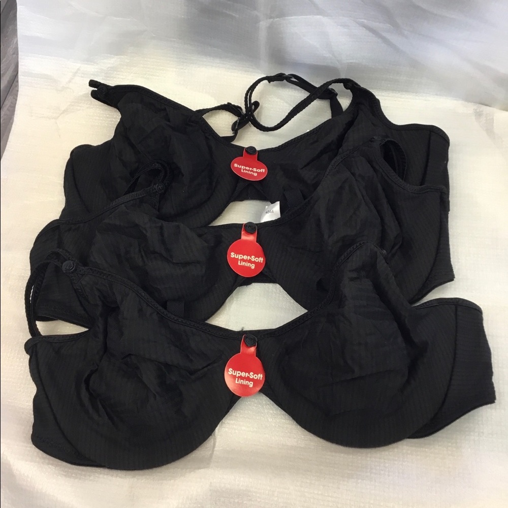 3 barely there Bras 34B Black New